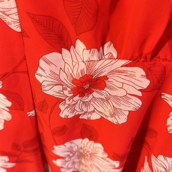 Vince Camuto Floral Print Tie Shoulder Chiffon Midi Dress - Picture 6 of 8